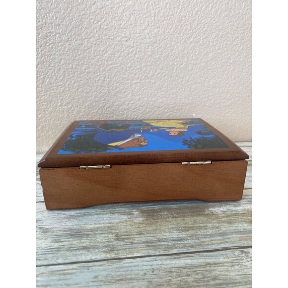 Disney Beauty & Beast Collector Club V Ltd Ed Fossil Watch & Music Box Set 1996 - Picture 5 of 16